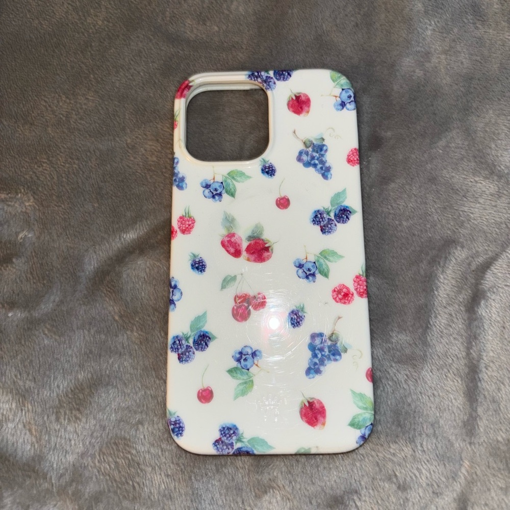 velvet caviar “berry baby” iPhone 13 pro max case